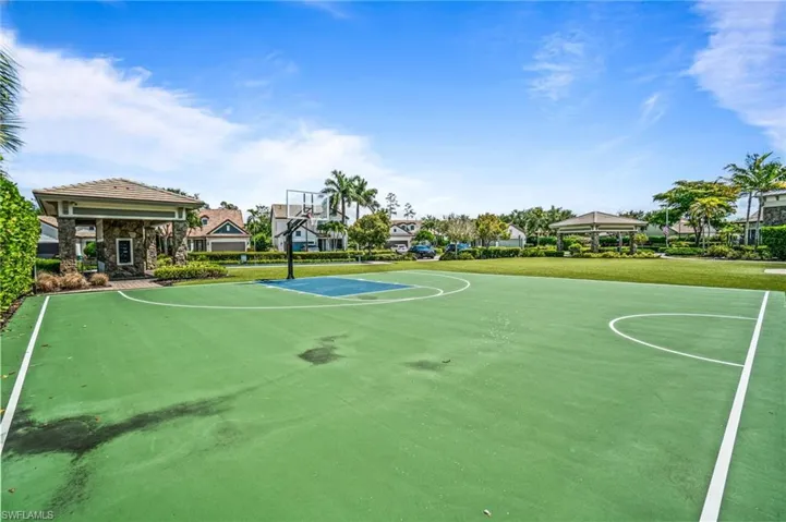 16201 Camden Lakes Cir, Naples, Florida 34110
