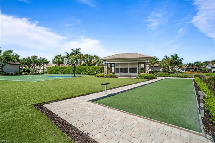 16201 Camden Lakes Cir, Naples, Florida 34110
