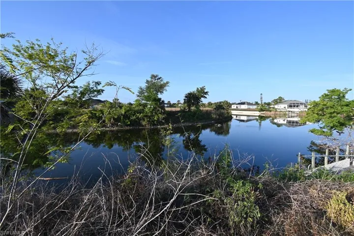 1926 Ne 27th Ter, Cape Coral Fl 33909