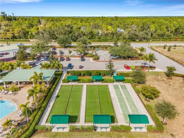Bocce Ball & Shuffleboard Courts