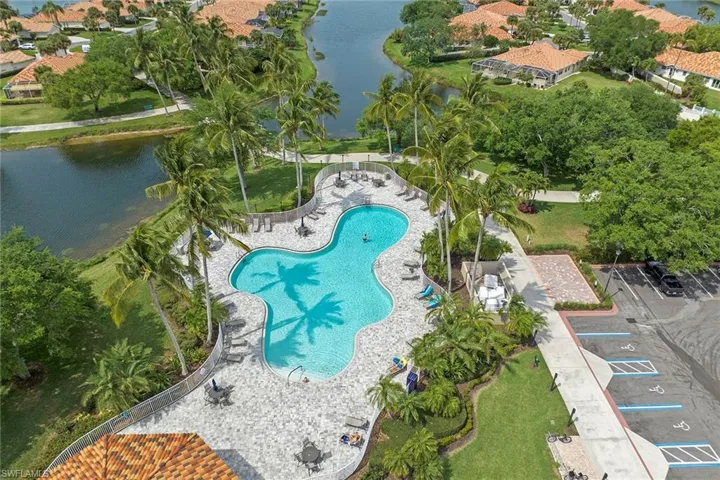 4832  San Carlo  CT, Naples, FL 34109