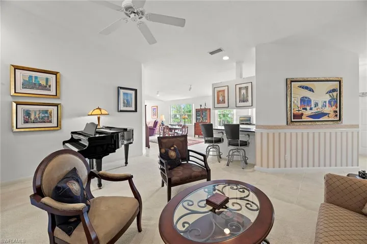 4832  San Carlo  CT, Naples, FL 34109
