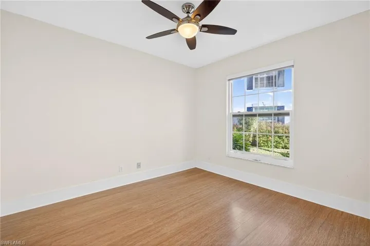 7100  Barrington  CIR, Naples, FL 34108