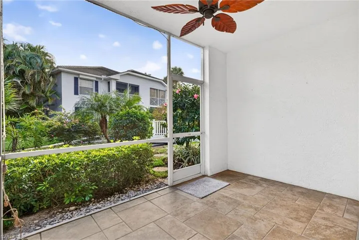 7100  Barrington  CIR, Naples, FL 34108