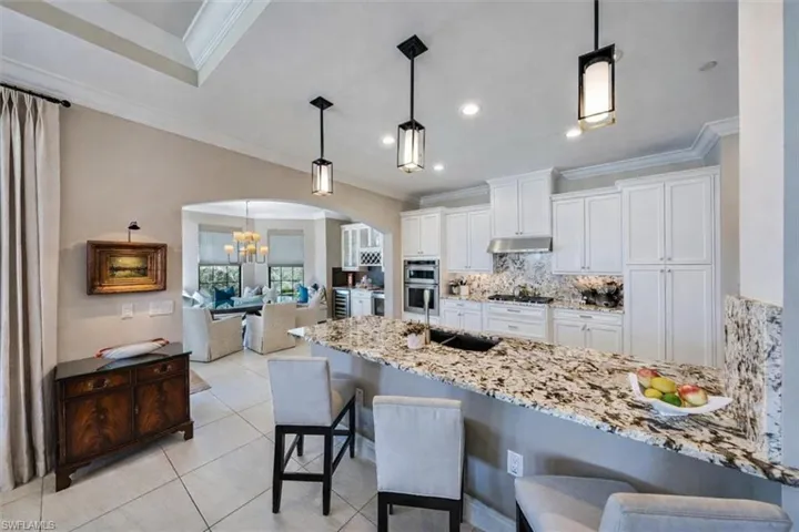 16418  Carrara  WAY, Naples, FL 34110