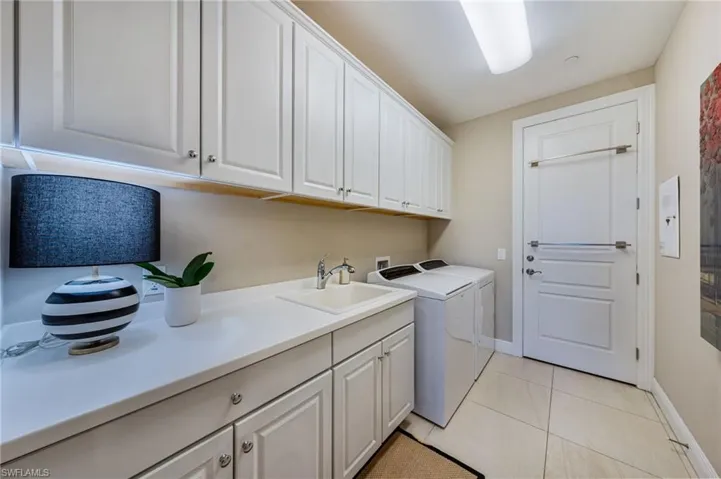 16418  Carrara  WAY, Naples, FL 34110