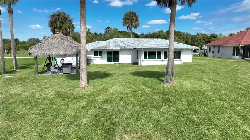 3233 Shell Ln, Labelle, Florida 33935