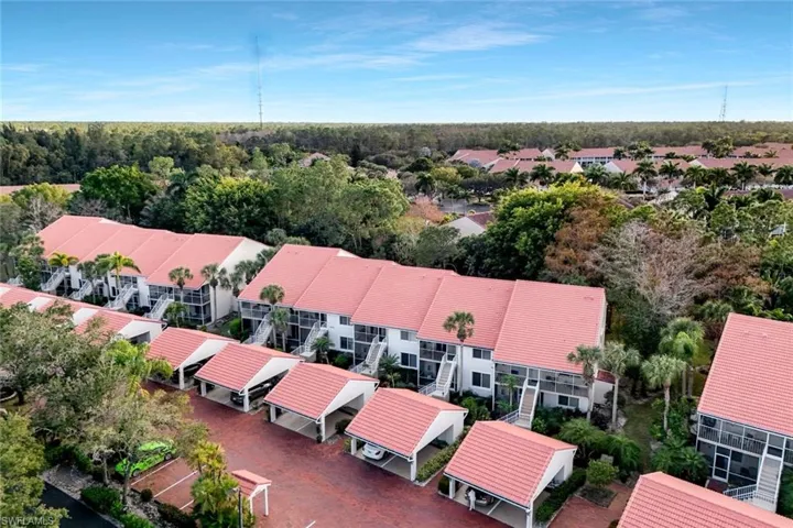 2305 Hidden Lake Dr 3704, Naples, Florida 34112