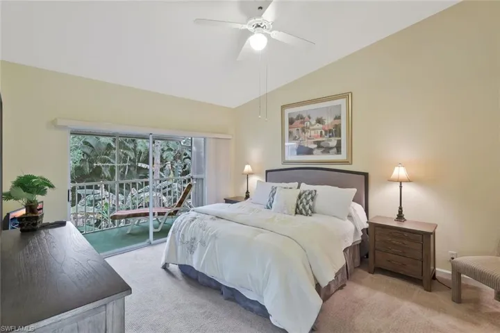 2305 Hidden Lake Dr 3704, Naples, Florida 34112