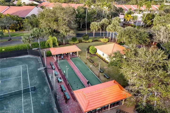 2305 Hidden Lake Dr 3704, Naples, Florida 34112