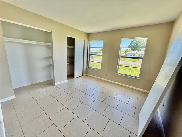 406 Parkside St, Lehigh Acres, Florida 33936