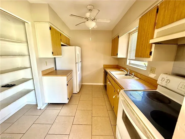 406 Parkside St, Lehigh Acres, Florida 33936