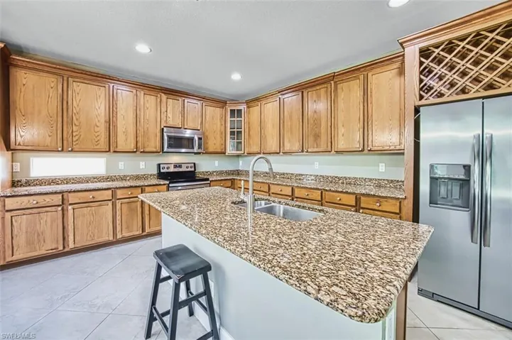 8306 Sumner Ave, Fort Myers, Florida 33908