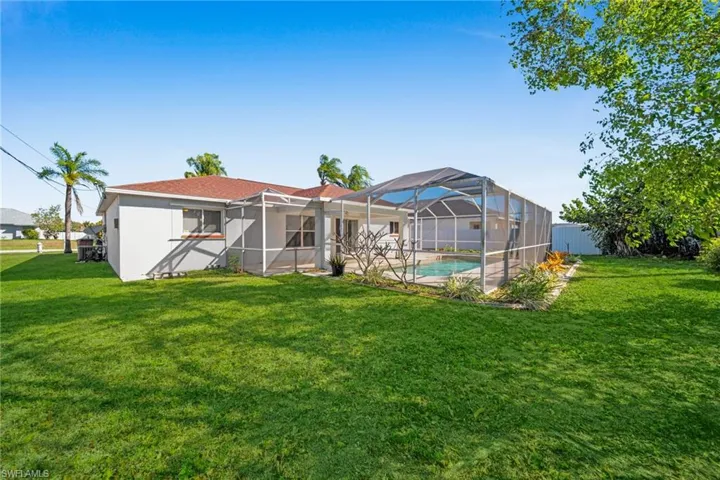 152 Se 19th Ln, Cape Coral, Florida 33990