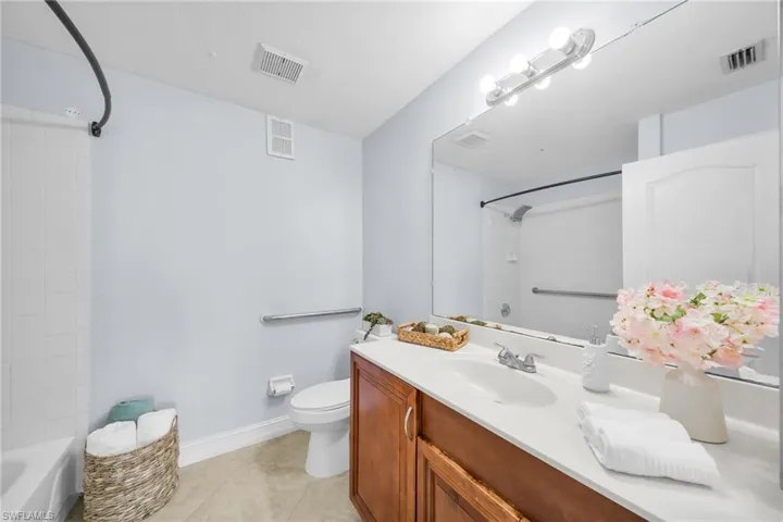 152 Se 19th Ln, Cape Coral, Florida 33990