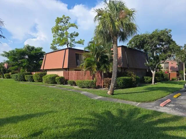 12342 Woodrose Ct 3, Fort Myers, Florida 33907