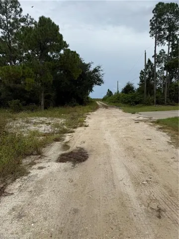 7582 15th Pl, Labelle, Florida 33935