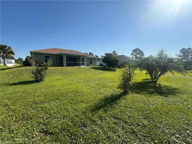 3009 37th St W, Lehigh Acres, Florida 33971