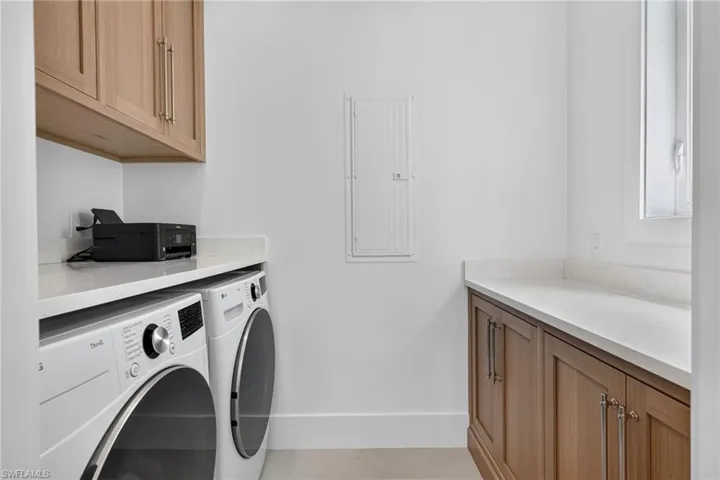 11516 Andy Rosse Ln, Captiva, Florida 33924