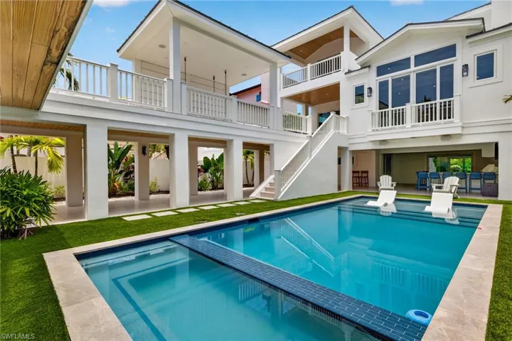 11516 Andy Rosse Ln, Captiva, Florida 33924