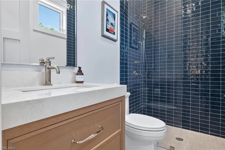 11516 Andy Rosse Ln, Captiva, Florida 33924