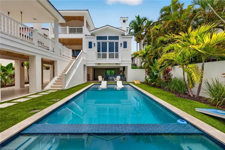 11516 Andy Rosse Ln, Captiva, Florida 33924