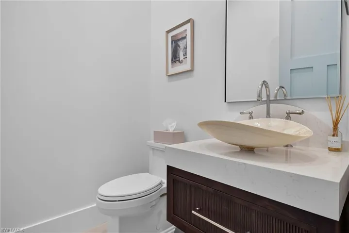11516 Andy Rosse Ln, Captiva, Florida 33924