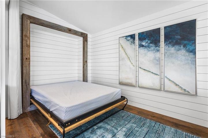 Murphy bed is in office/den.