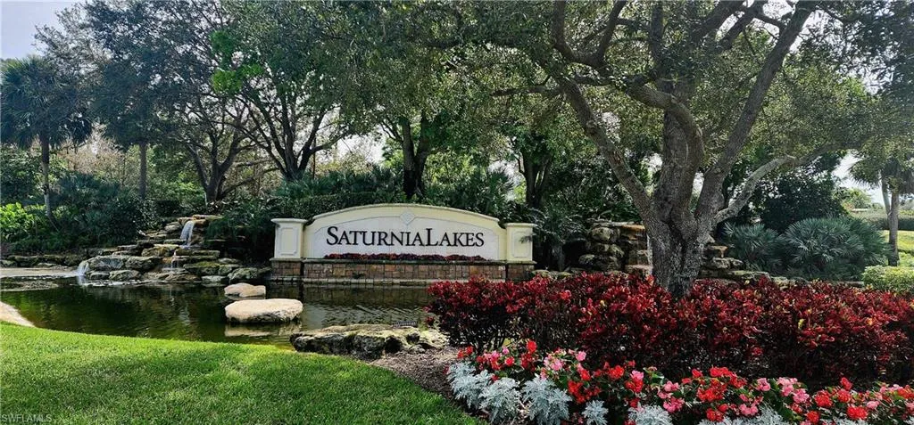Stunning waterscape entrance