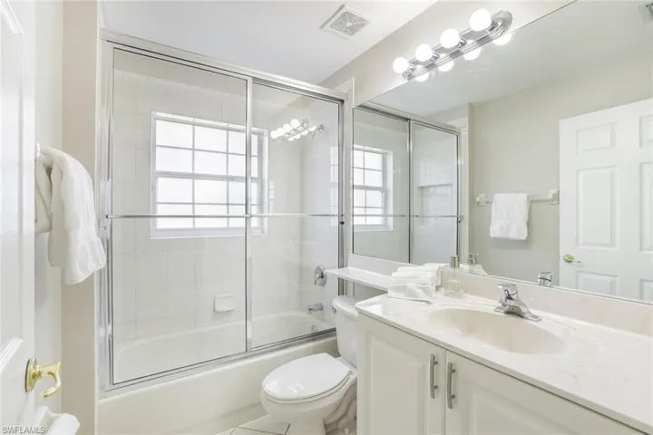 1296  Barrigona  CT, Naples, FL 34119