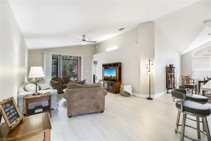 1296  Barrigona  CT, Naples, FL 34119
