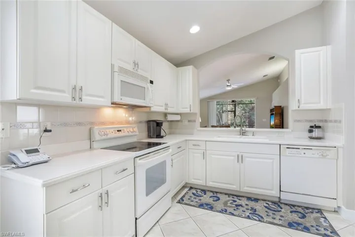 1296  Barrigona  CT, Naples, FL 34119
