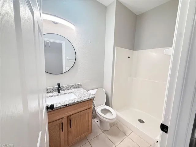 3813 19th St Sw, Lehigh Acres, Florida 33976