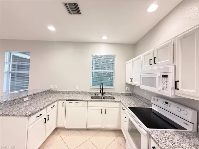 3813 19th St Sw, Lehigh Acres, Florida 33976