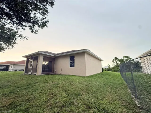 3813 19th St Sw, Lehigh Acres, Florida 33976