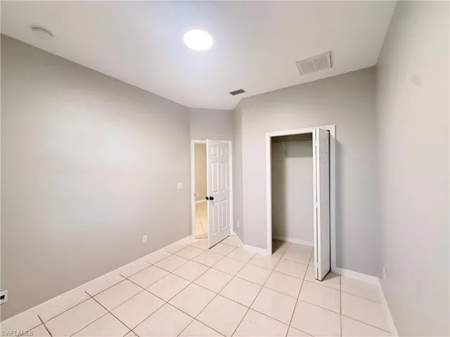 3813 19th St Sw, Lehigh Acres, Florida 33976