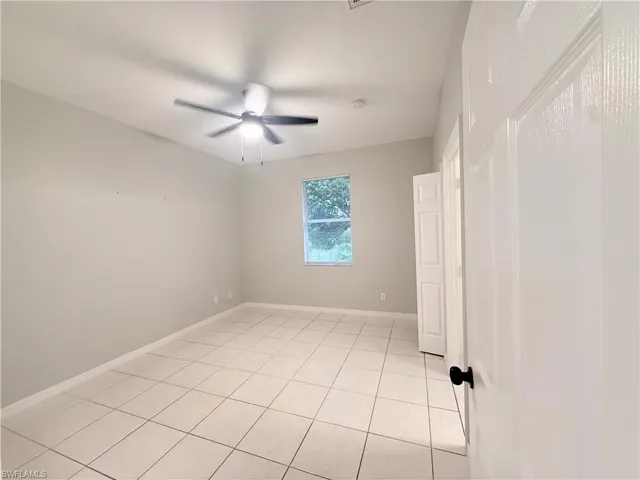 3813 19th St Sw, Lehigh Acres, Florida 33976