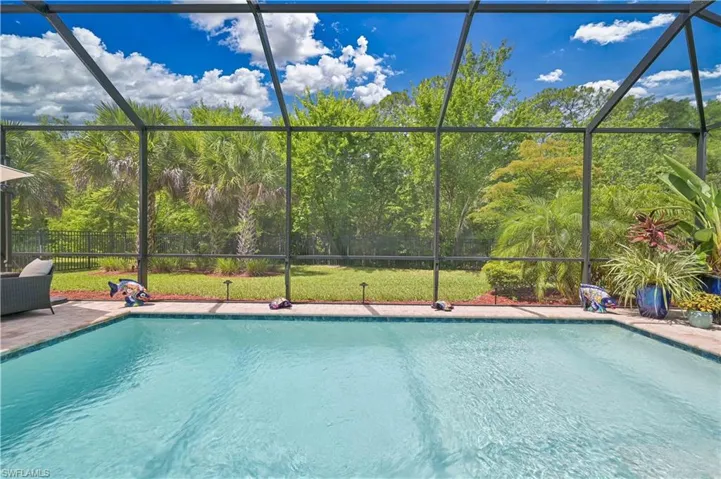 16096 Herons View Dr, Alva, Florida 33920