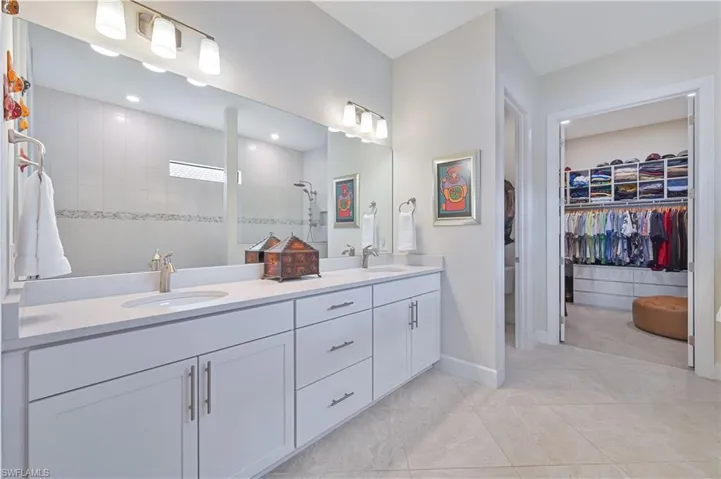 16096 Herons View Dr, Alva, Florida 33920