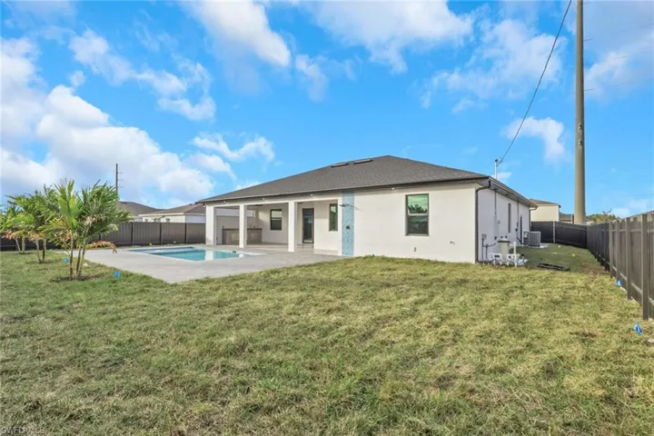 246 Gleason Pkwy, Cape Coral, Florida 33914