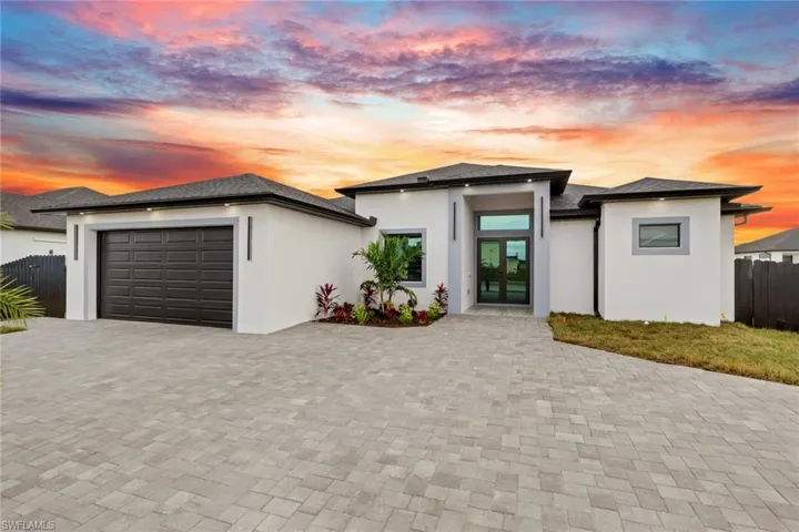 246 Gleason Pkwy, Cape Coral, Florida 33914