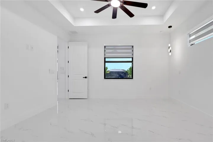 246 Gleason Pkwy, Cape Coral, Florida 33914