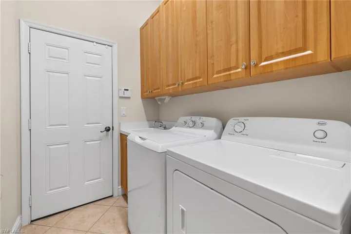 In-house laundry, Cabinetry, Sink, Washer and Dryer,