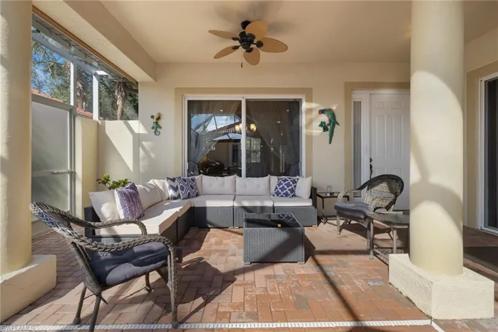 Undercover ample seating opening onto full courtyard views.