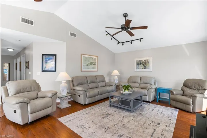 5503 SW 6th AVE, CAPE CORAL FL 33914