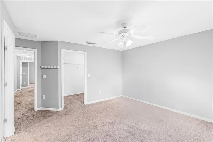 12539  Laurel Cove  DR, Fort Myers, FL 33913