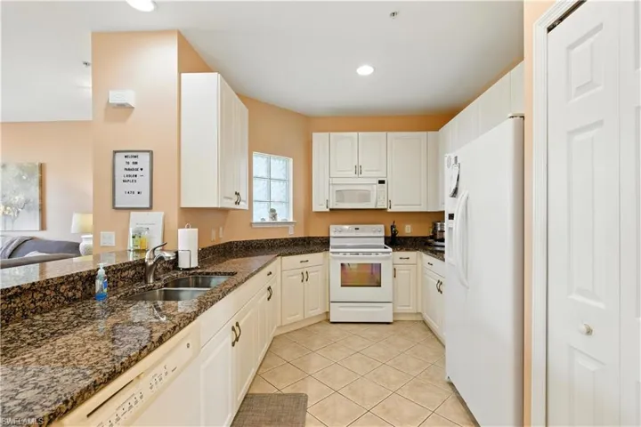 1415 Sweetwater Cv 104, Naples, Florida 34110