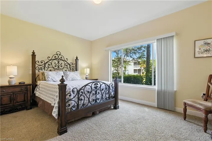 1415 Sweetwater Cv 104, Naples, Florida 34110