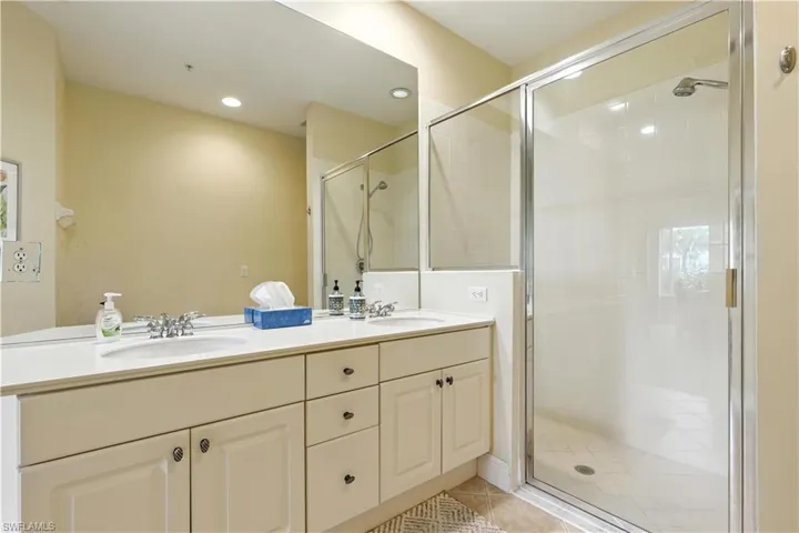 1415 Sweetwater Cv 104, Naples, Florida 34110