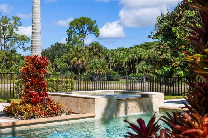 17009 Cortile Dr, Naples, Florida 34110